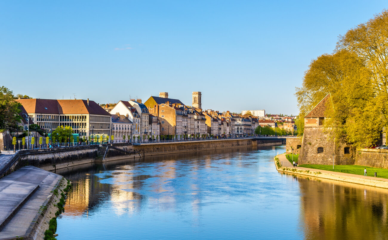 Beste Reisezeit für Besançon Klima und Wetter. 5 Monate Zu Vermeiden